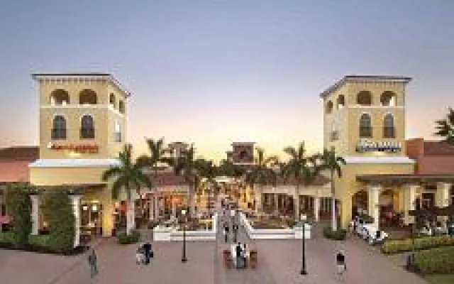Bild: Zirkeltraining im Shoppingparadies Florida