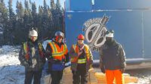 Bild: Kurz nach Bohrbeginn kann Maple Gold Mines schon einen Erfolg verbuchen