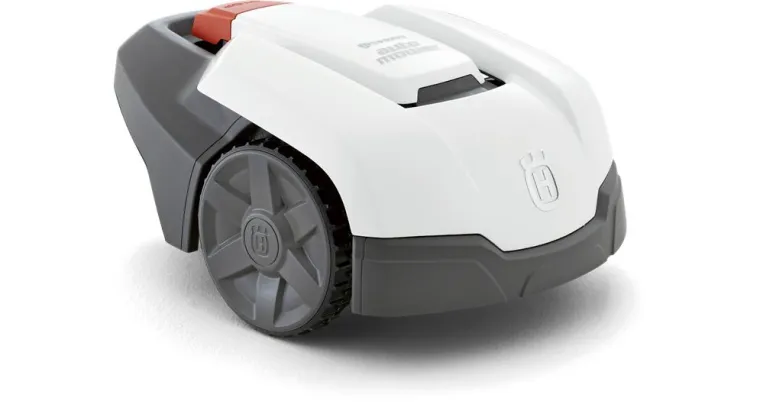 Bild: Der neue Rasenroboter – jetzt auch für den mittelgroßen Rasen