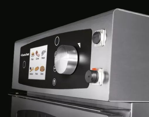 Bild: Premierenpräsentation: Bartscher stellt auf der Internorga neue kompakte Kombidämpfer-Serie vor