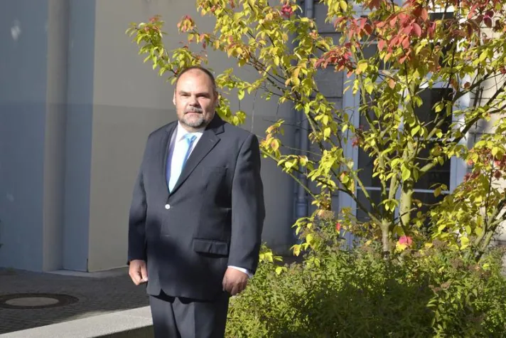 Bild: Professor Steffen Teichert ist ab 4. November Rektor der EAH Jena