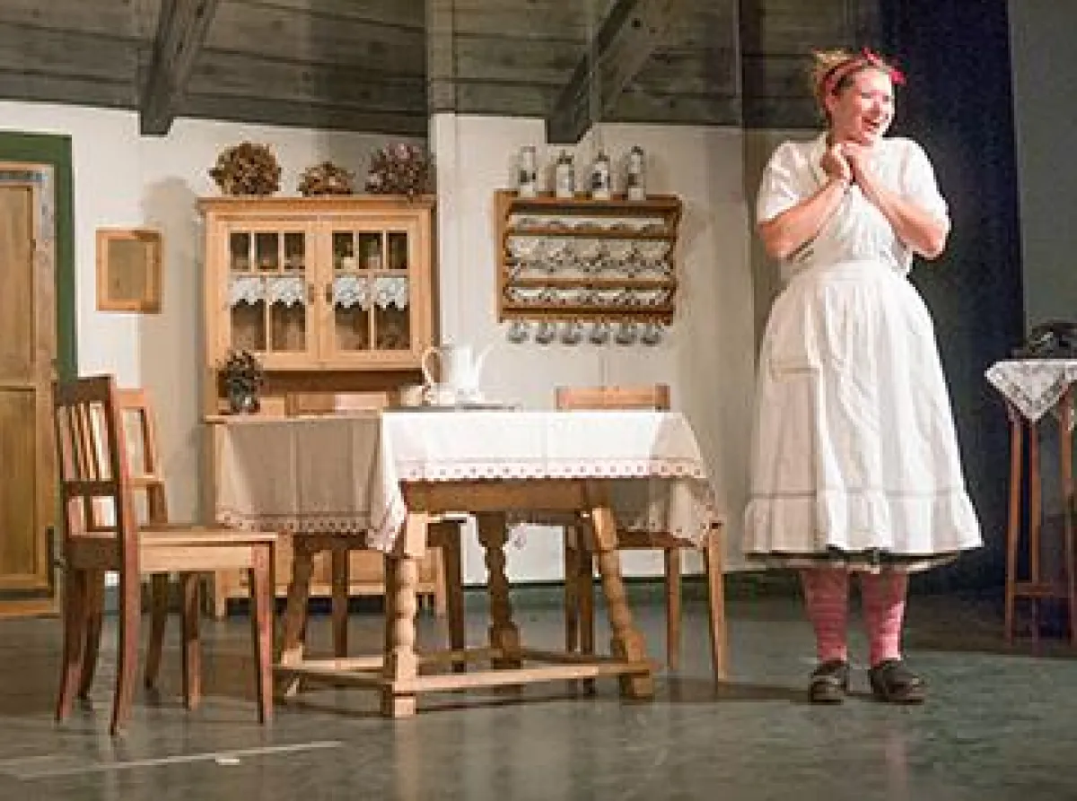 Katharina Plank glänzt als pfiffige Urschl