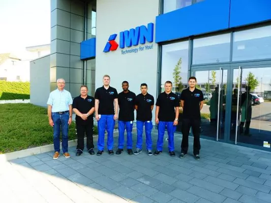 Bild: Erster Arbeitstag für neue Azubis bei IWN