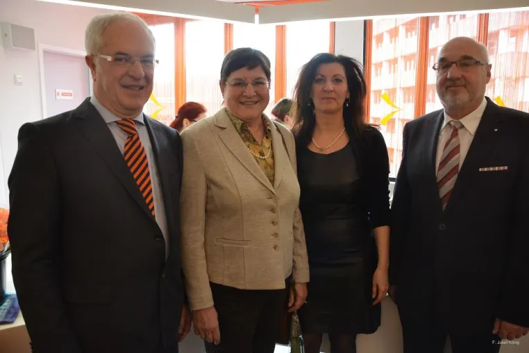 Zahnärztliche Tagesklinik hat in Landshut eröffnet Bild: Zahnärztliche Tagesklinik hat in Landshut eröffnet