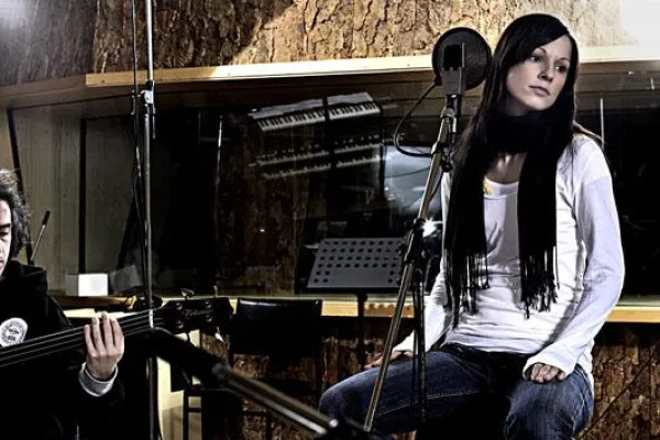 Bild: Christina Stürmer und Band kommen mit Ihrer „Laut - Los“ Tour am 05.05.08 nach Hamburg ins CCH