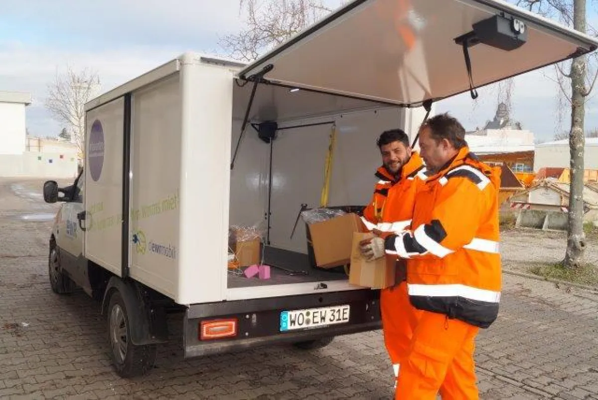Auch die Mitarbeiter der Kanalunterhaltung  waren mit dem E-Transporter unterwegs