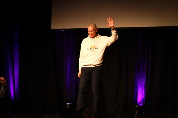 Bild: Premiere Film und Buch GLÜCKSGIPFEL