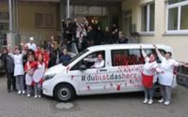 Bild: Der "Herzenssache"-Bus fährt nach Ulm