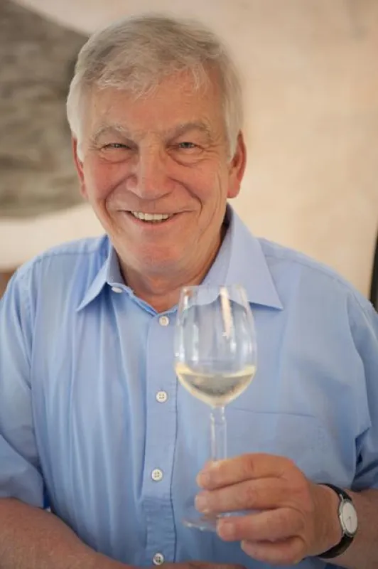 Albert Kallfelz ist mit 171 ausgezeichneten Weinen erfolgreichster Winzer beim Gastronomiewettbewerb