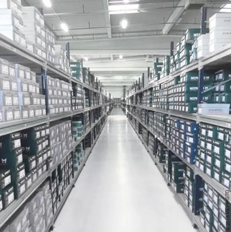 Am Standort Sarrebourg setzt der Schuhhersteller MEPHISTO auf das Warehouse Management System incons