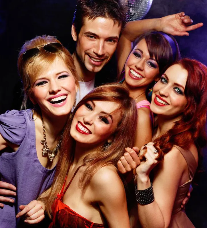 Partyfoto-Server zur Aufwertung der Displays und Leinwände. (Foto: © mihhailov - Fotolia.com)