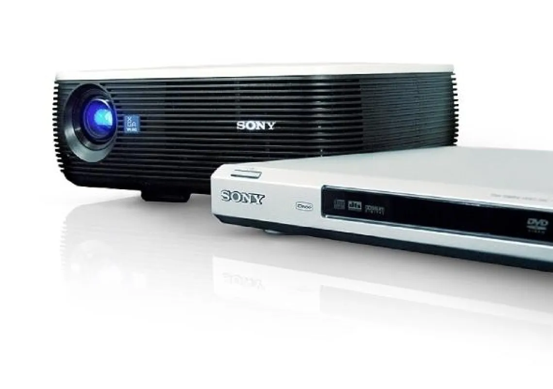 Sony Projektor VPL-EX4 & DVD-Player DVP-NS36