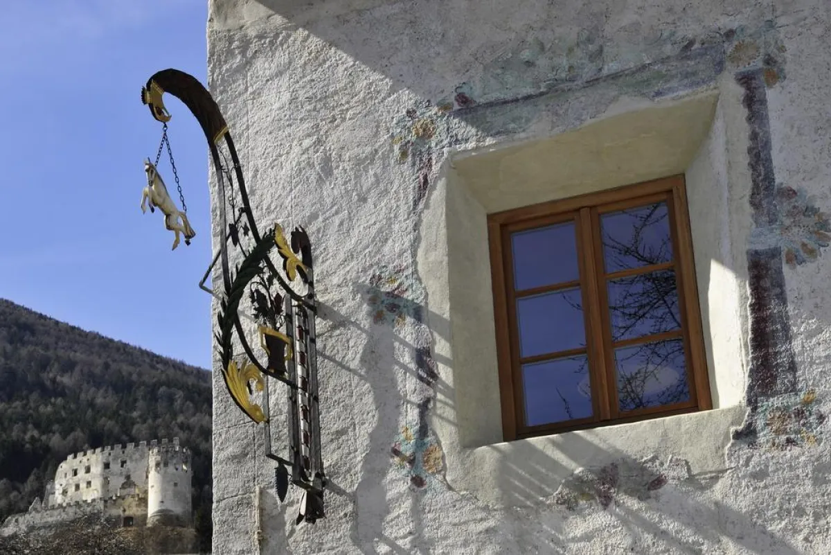 Relais-Hotel Weisses Rössl Lichtenberg - Südtirol