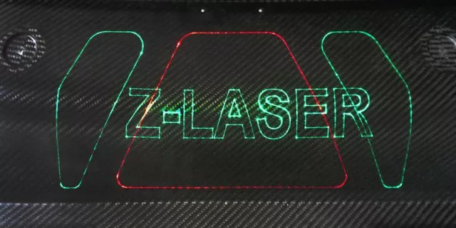 Bild: Z-LASER präsentiert neuen Laserprojektor auf der JEC World Composites Show 2016 in Paris