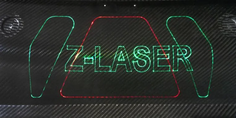 Bild: Z-LASER präsentiert neuen Laserprojektor auf der JEC World Composites Show 2016 in Paris
