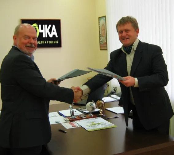 Handyvertrag, Reisebuchung und Bankdienstleistungen in einem Shop - NTS gewinnt Großauftrag aus Russland Bild: Handyvertrag, Reisebuchung und Bankdienstleistungen in einem Shop - NTS gewinnt Großauftrag aus Russland