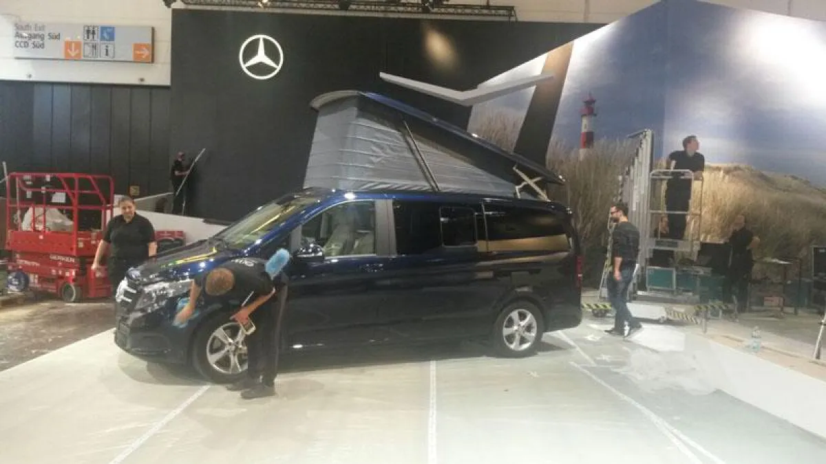 Olympioniken im Einsatz für Daimler (Foto: OLYMP, frei zur Veröffentlichung bei Namensnennung)