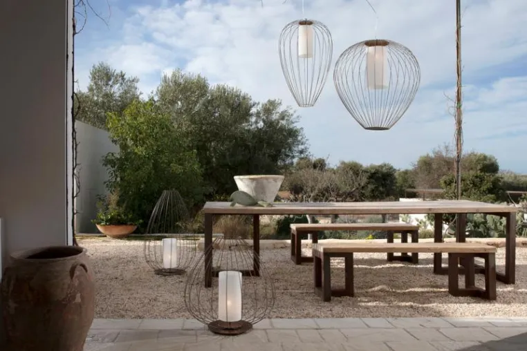 Bild: Frühlingshafte Lichtszenarien für Garten, Balkon und Terrasse – Lampenwelt präsentiert die Trends