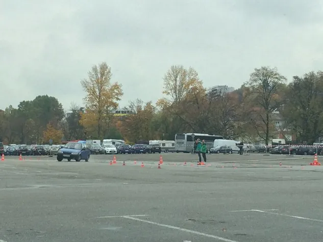 Bild: Mehr als Ausbildung: KRAMSKI-Azubis für mehr Sicherheit auf Pforzheims Straßen