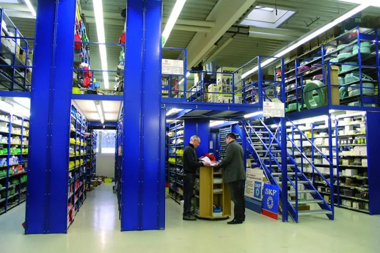 Bild: Blumenbecker Industriebedarf GmbH setzt auf Regalanlage von SCHULTE Lagertechnik