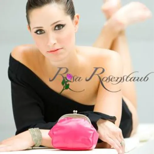 Bild: Die Luxusbabe Boutique präsentiert Accessoires vom deutschen Trendlabel Rosa Rosenstaub
