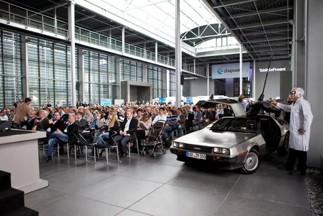 Der Shopware Community Day 2012 – Shopware 4 mit DeLorean aus der Zukunft geholt Bild: Der Shopware Community Day 2012 – Shopware 4 mit DeLorean aus der Zukunft geholt