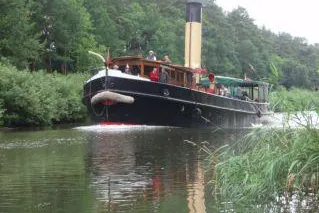 Historischer Dampfeisbrecher ELBE besucht die Hansestadt Lübeck Bild: Historischer Dampfeisbrecher ELBE besucht die Hansestadt Lübeck