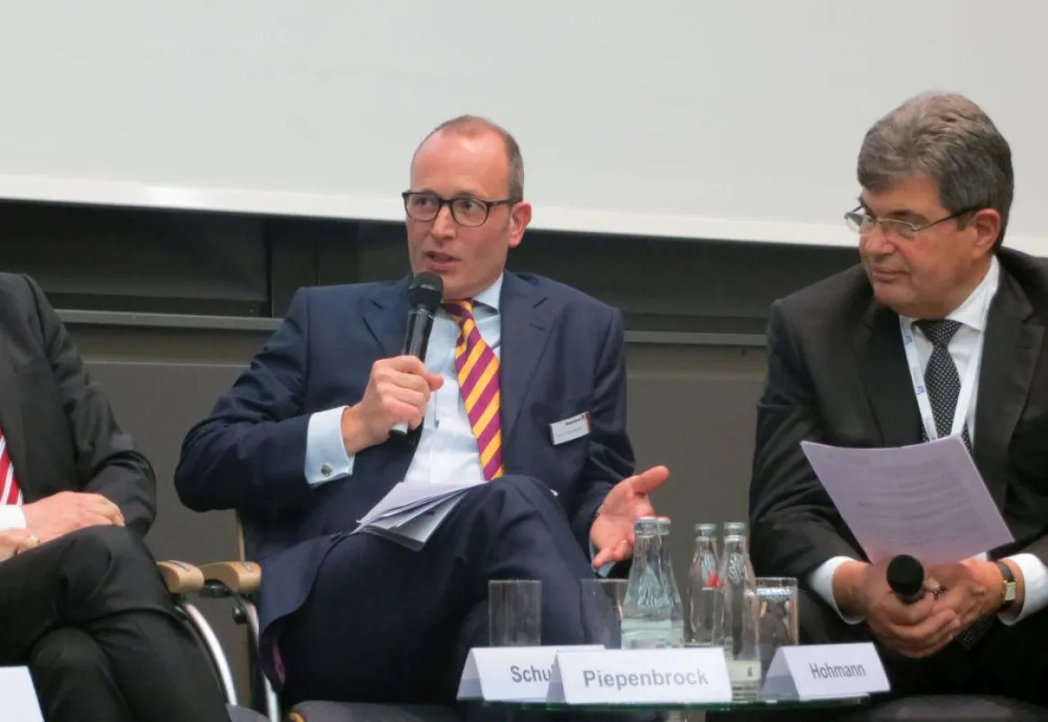 Arnulf Piepenbrock beim Impulsgespräch auf der Fm-Messe.