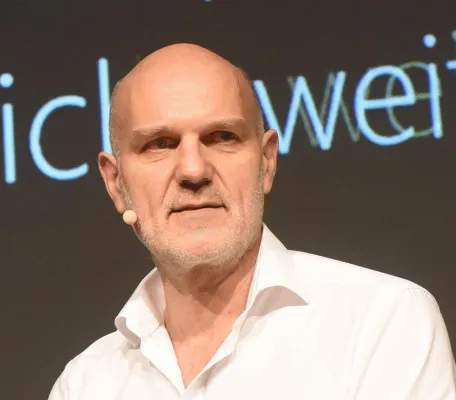 Bild: Linkedin und Xing zeichnen Guido Bosbach als Top-Autoren aus