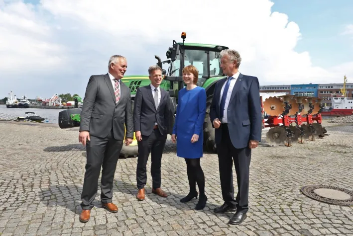 Fraunhofer-Initiative "Biogene Wertschöpfung und Smart Farming" startet im Nordosten Bild: Fraunhofer-Initiative "Biogene Wertschöpfung und Smart Farming" startet im Nordosten