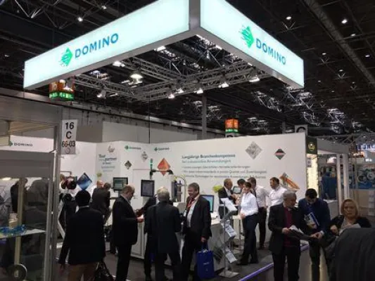 Großes Interesse am “High Speed Ring Marking” von Lichtwellenleitern – Wiedenbach auf der wire 2016 Bild: Großes Interesse am “High Speed Ring Marking” von Lichtwellenleitern – Wiedenbach auf der wire 2016
