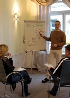 Bild: Selbstbewusstseinstraining IntSel®, der sichere Seminar-Kurs zum Selbstbewusstsein stärken