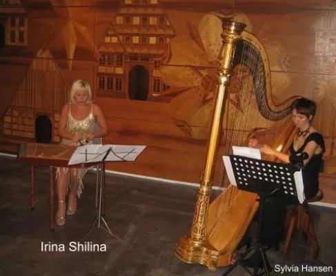 Bild: Irina Shilina und Sylvia Hansen boten Virtuosität im Lippischen Landesmuseum Detmold