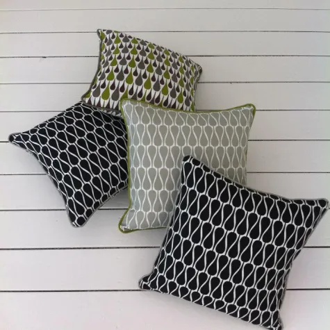 Bild: Manostiles Kissen: Retro Look trifft auf skandinavisches Design