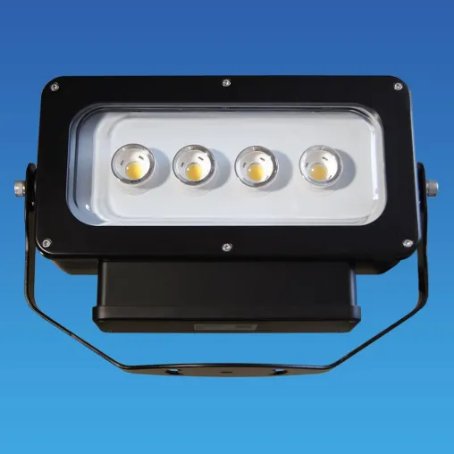Bild: LED Flutlicht Floodline von ChiliconValley mit innovativer Heat Pipe Kühlung