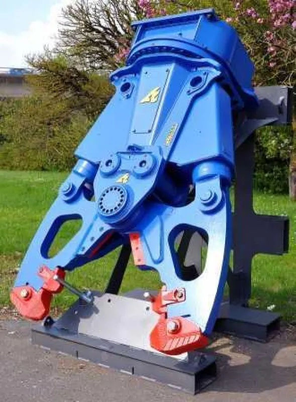 CU3500 mit Kiefer CF-C