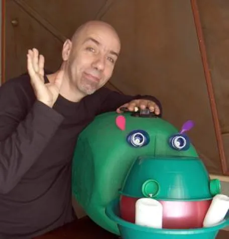 NACHHALTIGE KUNST - AUS ALT MACH NEU Bild: NACHHALTIGE KUNST - AUS ALT MACH NEU