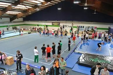 Bild: Kennenlerntag im Move Artistic Dome