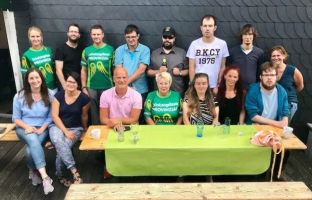 Bild: Provinzail Geschäftsstelle Mario Arend Lindlar hilft ehrenamtlich Autisten