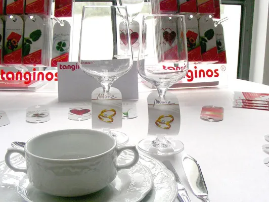 Weinglassegel „Tanginos®“ erfolgreich dem Publikum vorgestellt Bild: Weinglassegel „Tanginos®“ erfolgreich dem Publikum vorgestellt