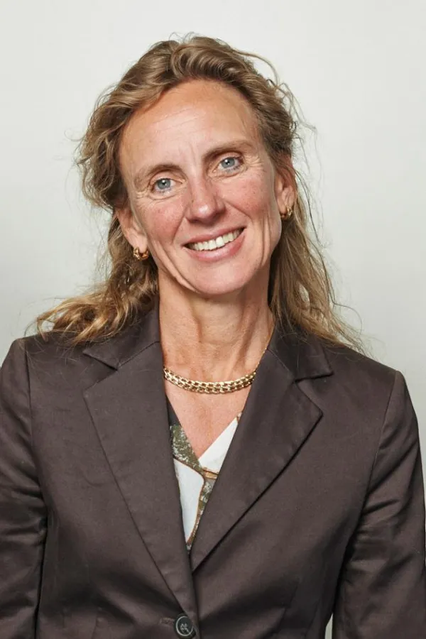 Dr. Christine Lötters