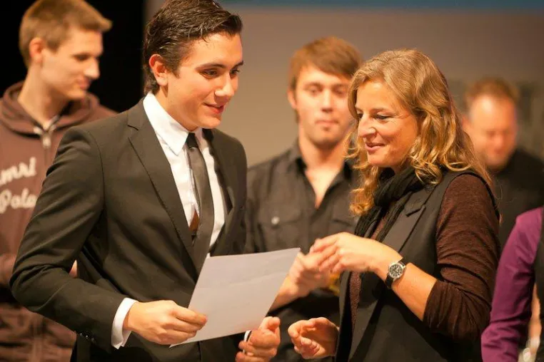 Medienmanagement-Student erhält internationale Auszeichnungen für seine Filme Bild: Medienmanagement-Student erhält internationale Auszeichnungen für seine Filme