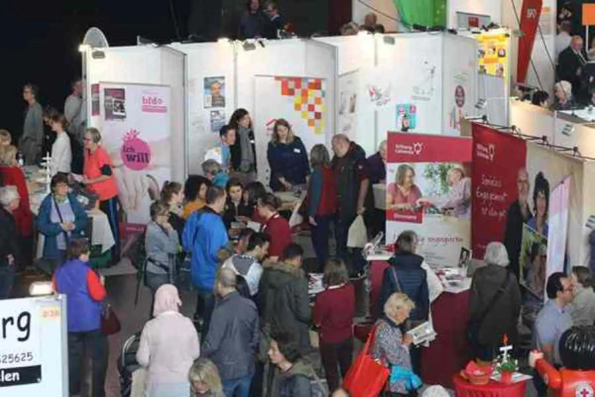 Zahlreiche Mitarbeiter der Stiftung Liebenau beteiligten sich an der Ehrenamtsmesse