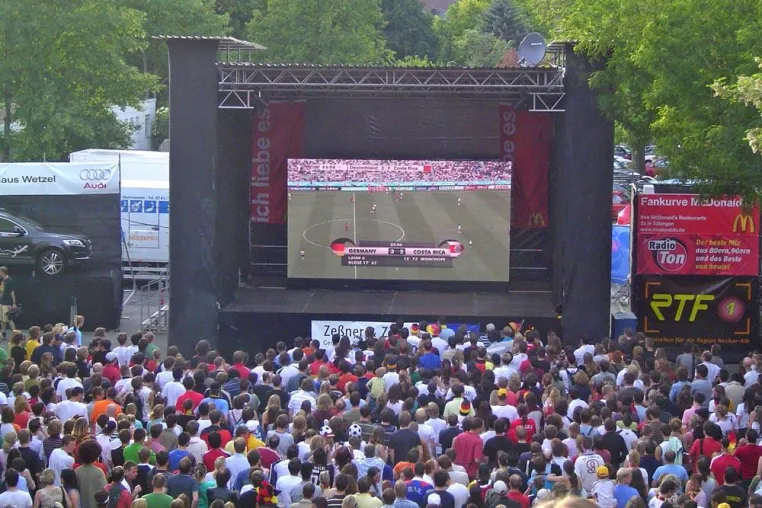 Bild: Tübinger WM-Arena 2006: ict Eventtechnik für den richtigen Kick