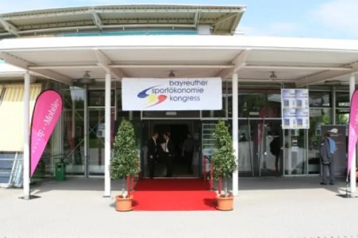 Treffpunkt von Spitzensportlern zum Spitzenvermarktern Bild: Treffpunkt von Spitzensportlern zum Spitzenvermarktern