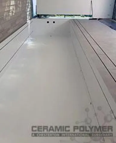 Bild: Ceramic Polymer Betonschutzsysteme verleihen Innenpool dauerhafte Funktionalität und Ästhetik