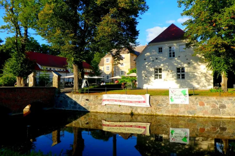 Bild: Wasserschloss Mellenthin startet Event-Mai auf Usedom