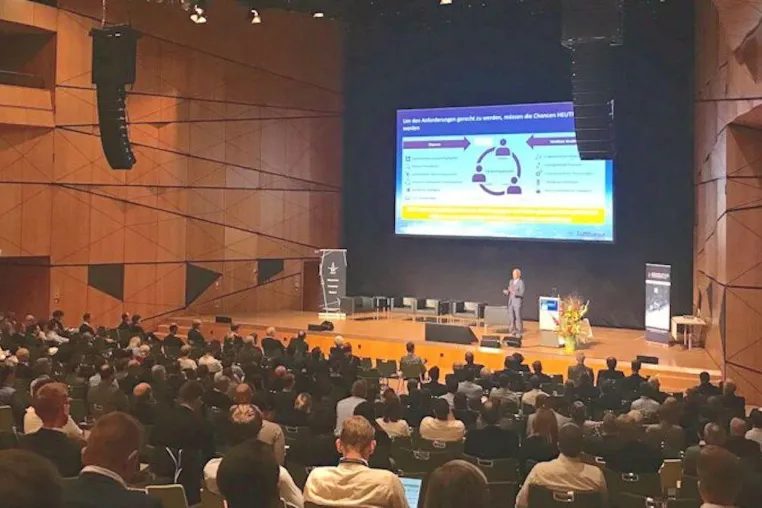 680 Luft- und Raumfahrtexperten trafen sich beim DLRK 2019 in Darmstadt Bild: 680 Luft- und Raumfahrtexperten trafen sich beim DLRK 2019 in Darmstadt