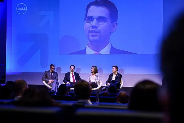 Bild: Datica-Geschäftsführer Denk bei IT-Expertenrunde in London