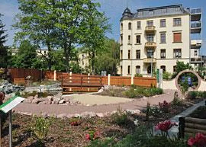 Bild: Eröffnung „Garten des Lebens“ in Greiz/Thüringen zur Unterstützung des menschlichen Gesundungsprozesses